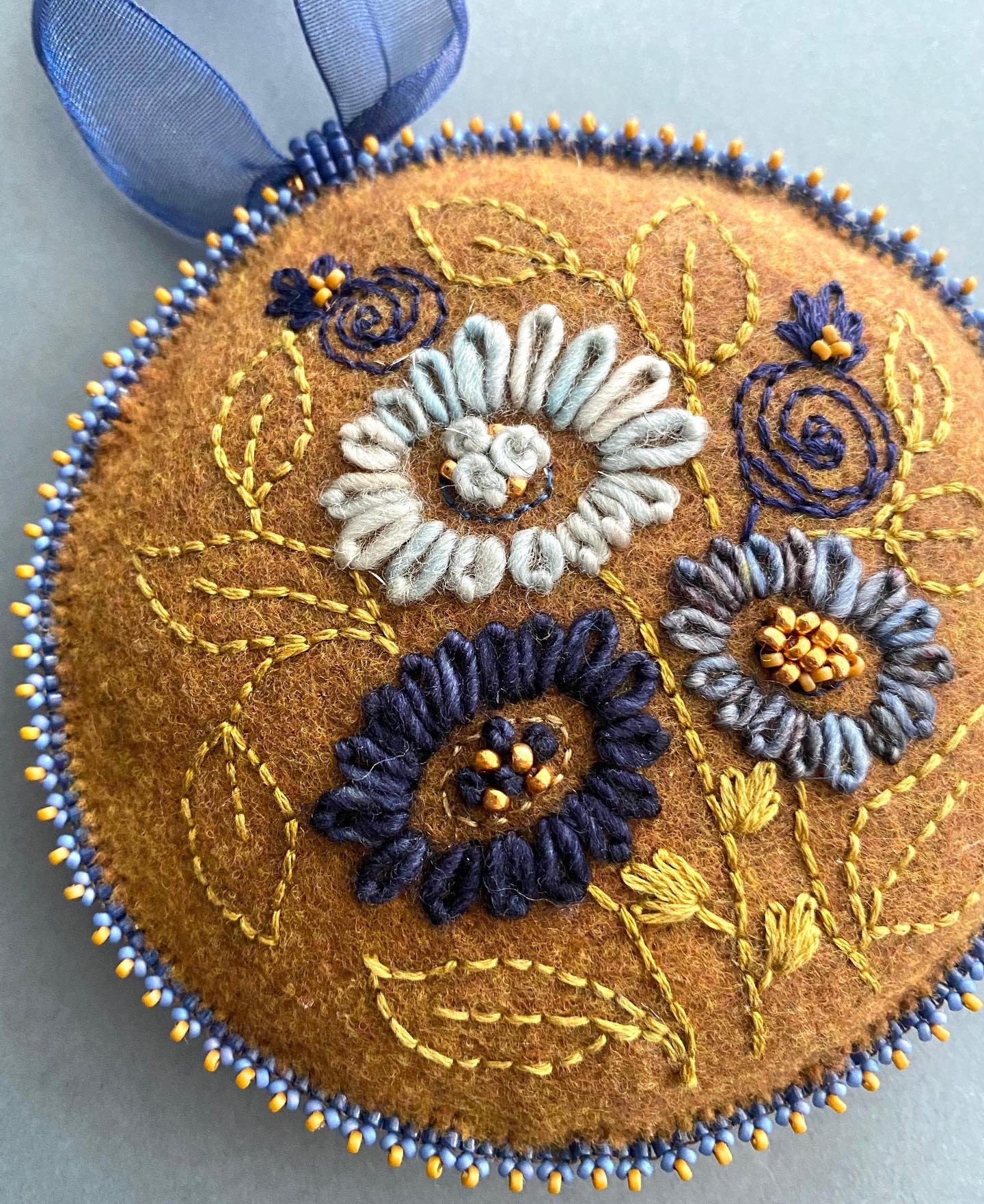 Desert flower little pillow wall ornament