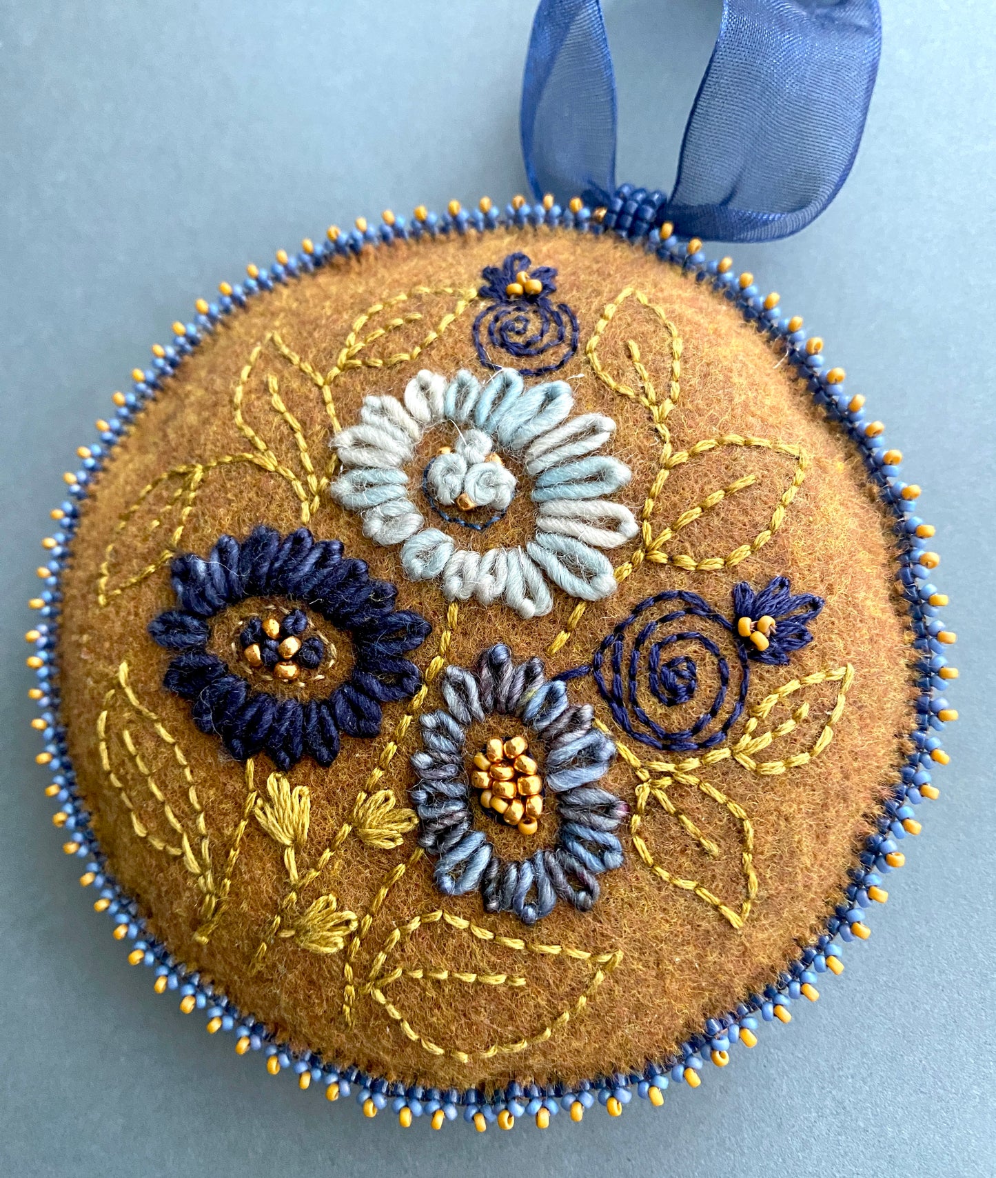 Desert flower little pillow wall ornament